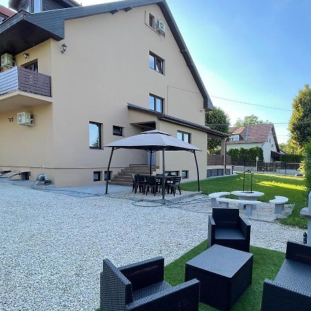 City Apartman Balatonföldvár Екстериор снимка