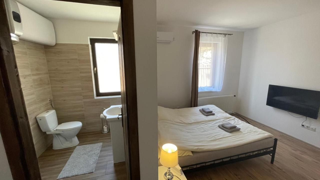 City Apartman Balatonföldvár Екстериор снимка
