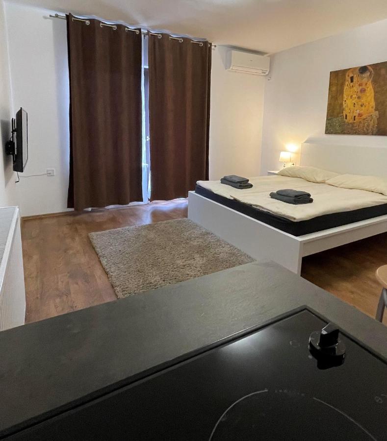 City Apartman Balatonföldvár Екстериор снимка